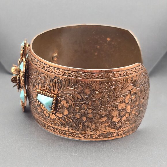 VTG Copper & Faux Turquoise Cuff Bracelet 7" Floral Embossed Design - Picture 2 of 10